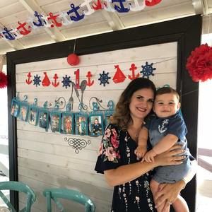 Meet your Posher, Elena